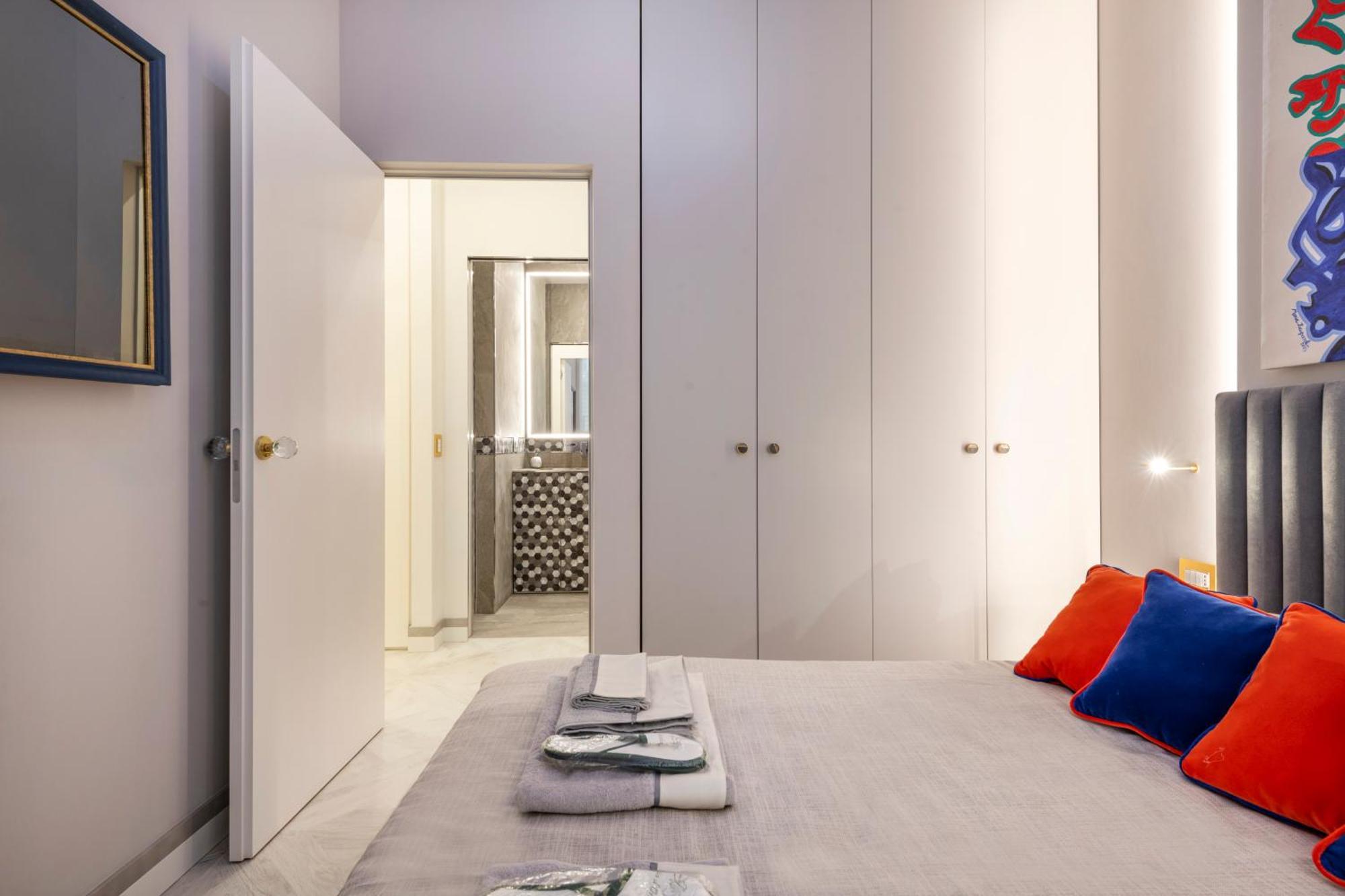 Falcone, 5 - Downtown Apartment Милано Екстериор снимка